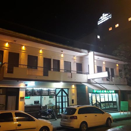 Hotel Daives Термас-де-Ріо-Ондо Екстер'єр фото