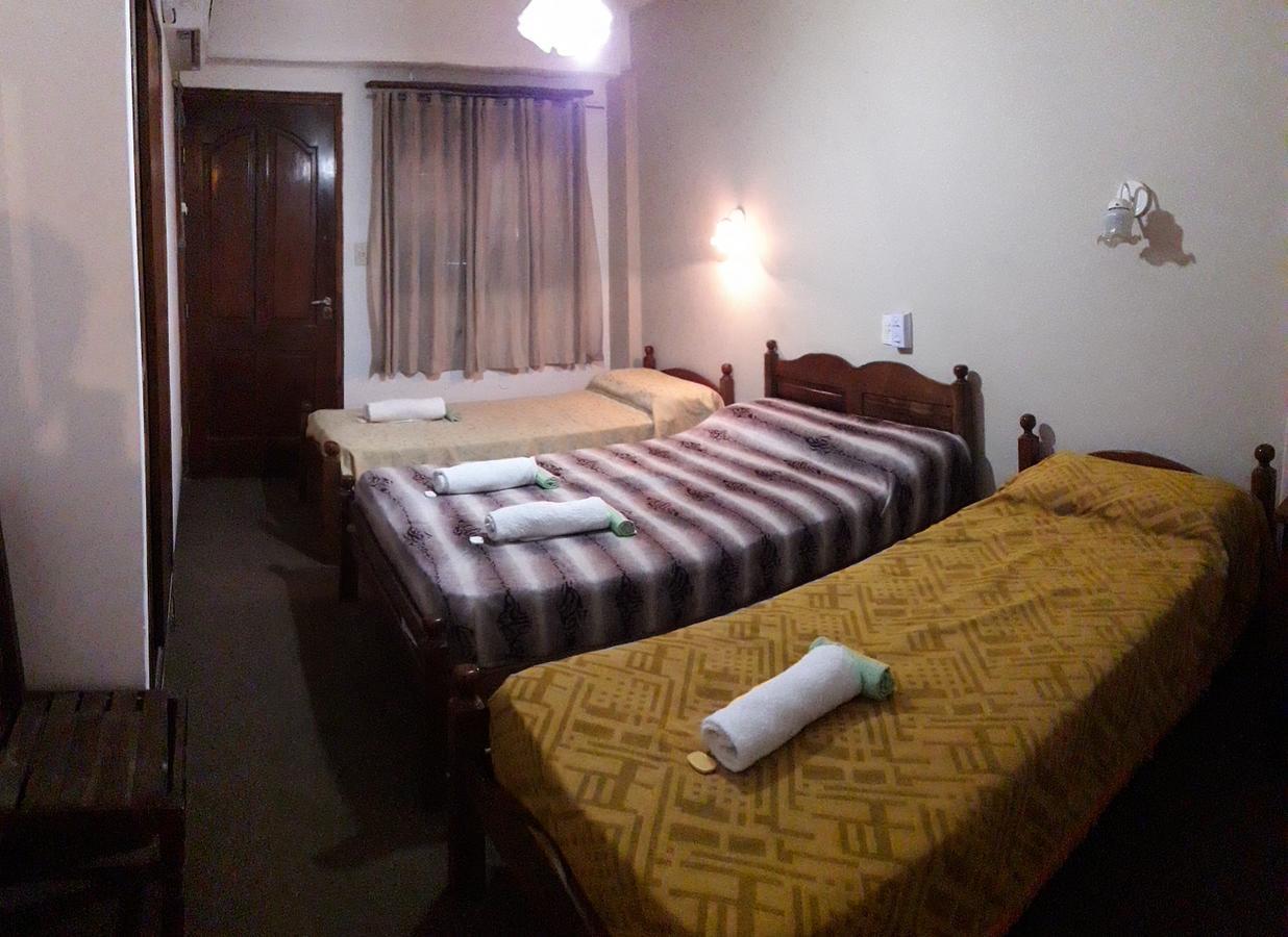 Hotel Daives Термас-де-Ріо-Ондо Екстер'єр фото