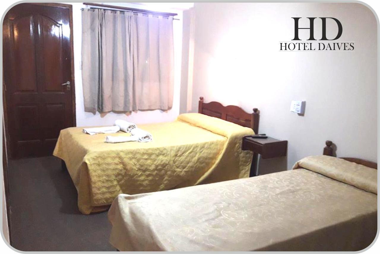 Hotel Daives Термас-де-Ріо-Ондо Екстер'єр фото